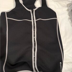 Black SaunaFX Zip-Up Vest